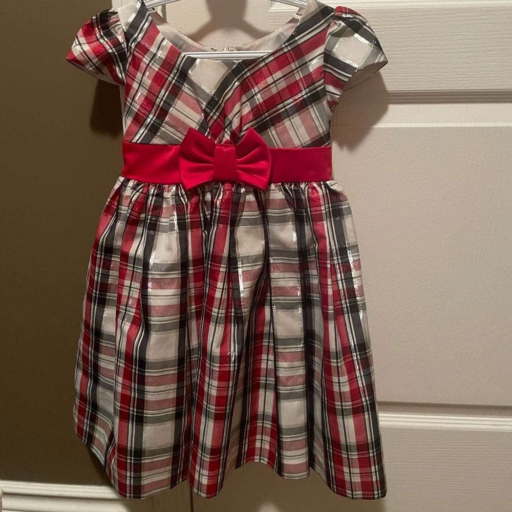 Girls plaid dress size 4/4T